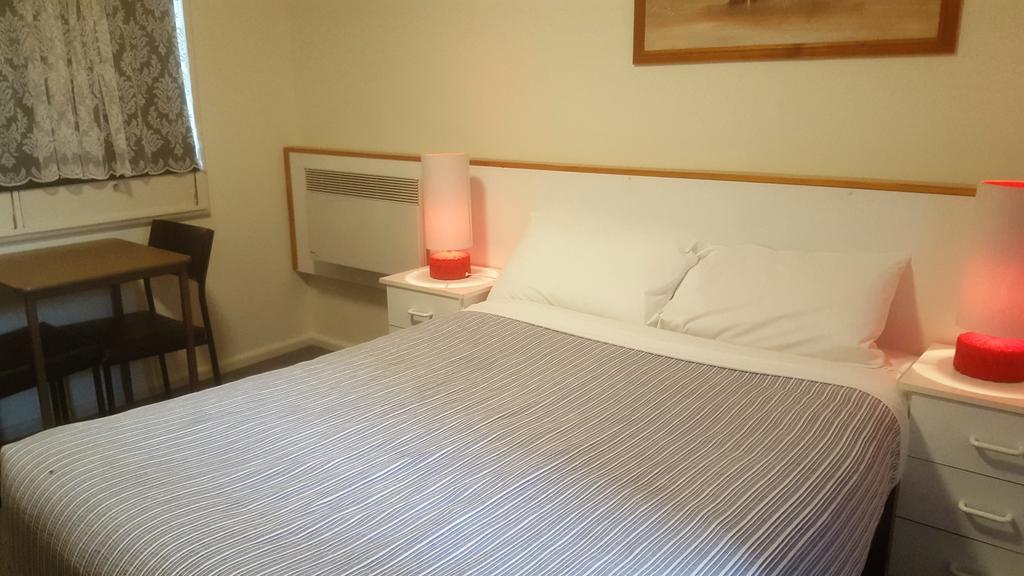 Clunes Motel Zewnętrze zdjęcie